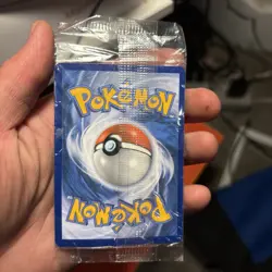 Pokemon Pikachu SM04 Holo Promo Black Star Sun & Moon Near Mint - Image 2
