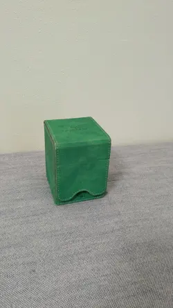 Gamegenic 100+ Card Deck Box - Image 2