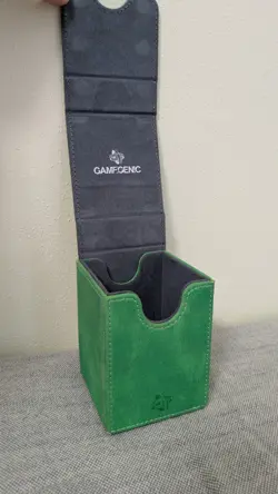 Gamegenic 100+ Card Deck Box - Image 3