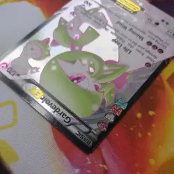 Pokemon TCG Gardevoir-EX Generations RC30 Holo Full Art Ultra Rare - Image 4