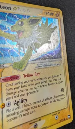 Pokemon Card Holo Jolteon Gold Star 101/108 DAMAGED ex Power Keepers - Image 4