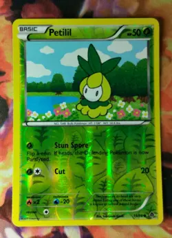 Petilil 13/98 Reverse Holo MP Emerging Powers 2011 Black White Pokemon Card - Image 1