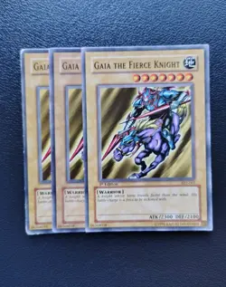 Yu-Gi-Oh - Gaia The Fierce Knight 3X - Full Playset - Image 1