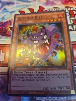 Yu-Gi-Oh Guerilla Kite WSUP-EN040 Super Rare 1st Edition LP Condition - Image 1