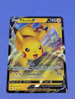 Pikachu V - 043/185 - Rare Holo V Vivid Voltage - Pokemon Card - NM - Image 1
