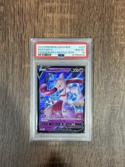 2022 POKEMON SWSH BLACK STAR PROMO POKEMON GO V BATTLE DECK #223 MEWTWO V PSA 10 - Image 1