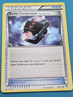 Battle Compressor Team Flare Gear - 92/119 XY: Phantom Forces - Pokemon VG - Image 1