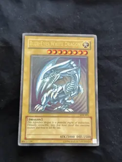 Blue-Eyes White Dragon Ultra Rare SDK-001 Unlimited English #42 for nostalgia - Image 1