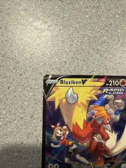 Blaziken V TG14/TG30 Holo Rare Silver Tempest Trainer Gallery Pokemon NM - Image 5
