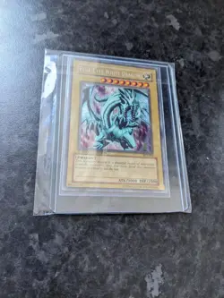 Yu-Gi-Oh Blue-Eyes White Dragon BPT-003 LIMITED EDITION NM - Image 1