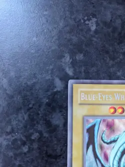Yu-Gi-Oh Blue-Eyes White Dragon BPT-003 LIMITED EDITION NM - Image 5