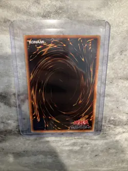Yu-Gi-Oh! Blue Eyes White Dragon DL2-001 Ultra Parallel Rare Card - Image 3