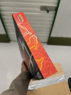 Pokemon TCG Charizard EX Special Collection Box Brand New Sealed! - Image 5