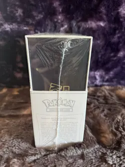 Pokemon TCG Sword and Shield Charizard Ultra Premium Collection Box - 16 Packs - Image 4