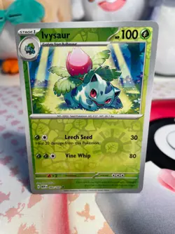 Ivysaur 002/165 Reverse Holo - Pokemon Scarlet and Violet 151 - Image 1