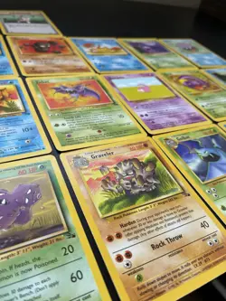 Vintage Fossil Pokemon Cards Bundle x 25 Good Condition 1999 WOTC - Image 4