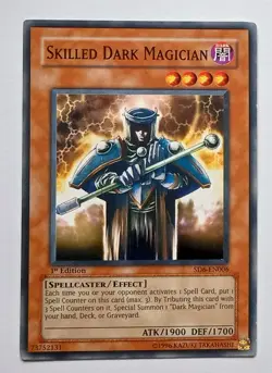 YuGiOh - Skilled Dark Magician - SD6-EN006 1st Edition - Common - LP - Image 1