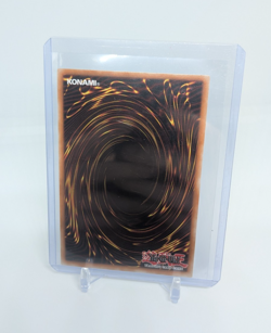 Dark Magician YSYR-EN001 Ultra Rare LP - Image 2