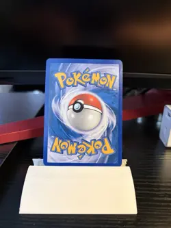 Umbreon 32/100 Majestic Dawn Reverse Holo Pokemon Card - Image 2