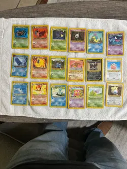 Pokemon Neo Destiny 55 different cards NM/LP - Image 1