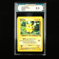 TQG 8.5 NM-MT+ 1999 Pokemon ENG Pikachu 60/64 C - Image 1