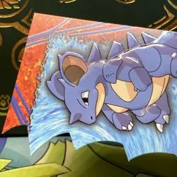 Pokemon Topps Nidoqueen #31 Die Cut EV09 Of 12 NM - Image 3