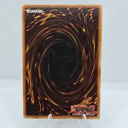 Yu-Gi-Oh Gravekeeper's Commandant SDMA-EN017 Marik Structure Deck LP - Image 3