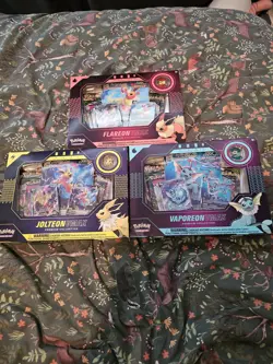 Pokemon TCG | 3x VMAX Premium Collection Vaporeon, Jolteon, Flareon | New/Sealed - Image 1