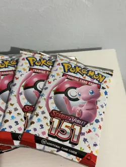 Pokemon Scarlet & Violet 151 Booster Pack Mew 10 Cards English TCG 2024 - Image 1