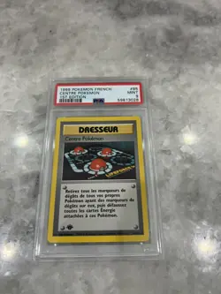 Pokemon 1st Edition French DRESSEUR Centre Pokemon 1999 Base Set 85/102 PSA 9 - Image 1