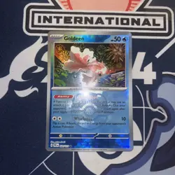 Pokemon - Goldeen (Master Ball Pattern) - 020/131 - SV: Prismatic Evolutions NM - Image 2