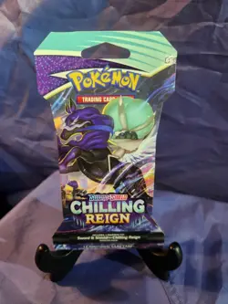 Pokemon Sword & Shield Chilling Reign Sleeved Booster Pack - Image 3