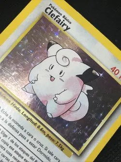 Clefairy 5/102 Pokemon Base Set 1999 Unlimited Holo Rare (Spanish) - Image 3