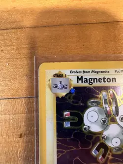 Pokemon TCG Magneton MP 1st Edition Fossil Holo Card 11/62 - Image 2