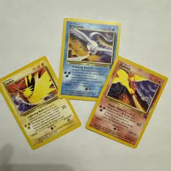 Pokemon TCG Moltres Zapdos Articuno Basic 1999-2000 Wizards Lot - #21 #23 #22 - Image 1