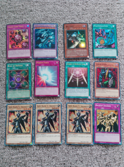 Vintage Yu-Gi-Oh Card Lot 12 Card Holo Cyber Stein Crush Blue Eyes Mirror Swords - Image 1