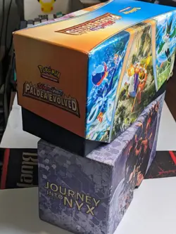 1200+ Bulk Lot - ONLY Scarlet & Violet Pokemon Cards Common/Uncommon NO ENERGIES - Image 5