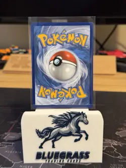 Celebi 009/185 Pokemon Swsh04: Vivid Voltage Holo - Image 2
