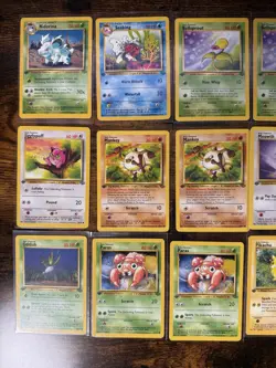 29 First Edition Jungle Pokemon Card Lot 1999 WOTC Vintage - Image 2