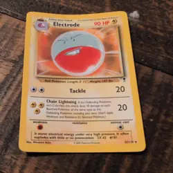 2002 Pokemon Electrode 22/110 Legendary Collection Non-Holo Rare - Image 1