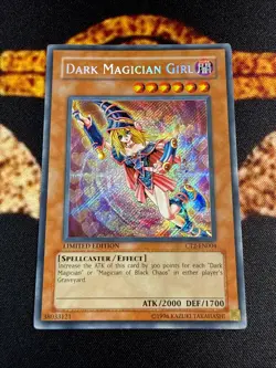🔥YUGIOH • DARK MAGICIAN GIRL • SECRET RARE • CT2-EN004 • LIMITED EDITION • NM🔥 - Image 2