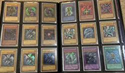 Yugioh Binder Collection Blue-Eyes White Dragon, Dark Magicians Cards 1st/unl - Image 2