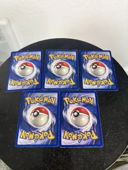 Shadowless Pokemon Card Lot Base Set - Image 2