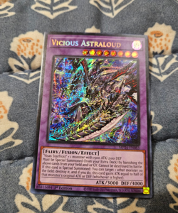 Vicious Astraloud MP24-EN083 Prismatic Secret Rare - Yugioh - Image 1