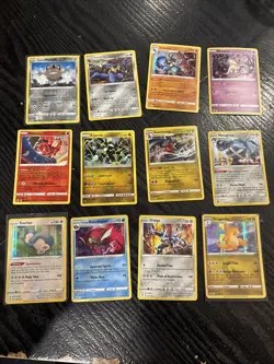 Lot Of Lot Of 12 Pokemon Cards - Image 1