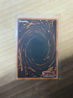 Yu-Gi-Oh! Blue Eyes White Dragon SDK-001 1st Edition - Image 5