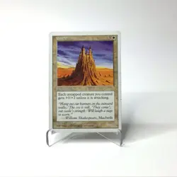MTG Castle 5th Edition Magic The Gathering Vintage 1997 - Image 1