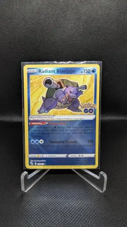 Pokemon TCG Radiant Blastoise Holo Card 018/078 Pokemon Go Rare, Near Mint/Mint - Image 1
