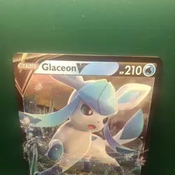 Pokemon Glaceon V #SWSH196 Holofoil Promo Card English PLANETA Yamashita - Image 2