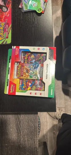 Pokemon TCG First Partner Illustration Collection Series 1 Box Charmander - Image 1